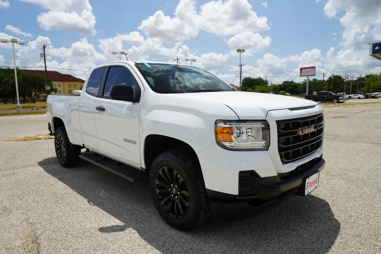 2022 GMC Canyon 2WD Elevation Standard