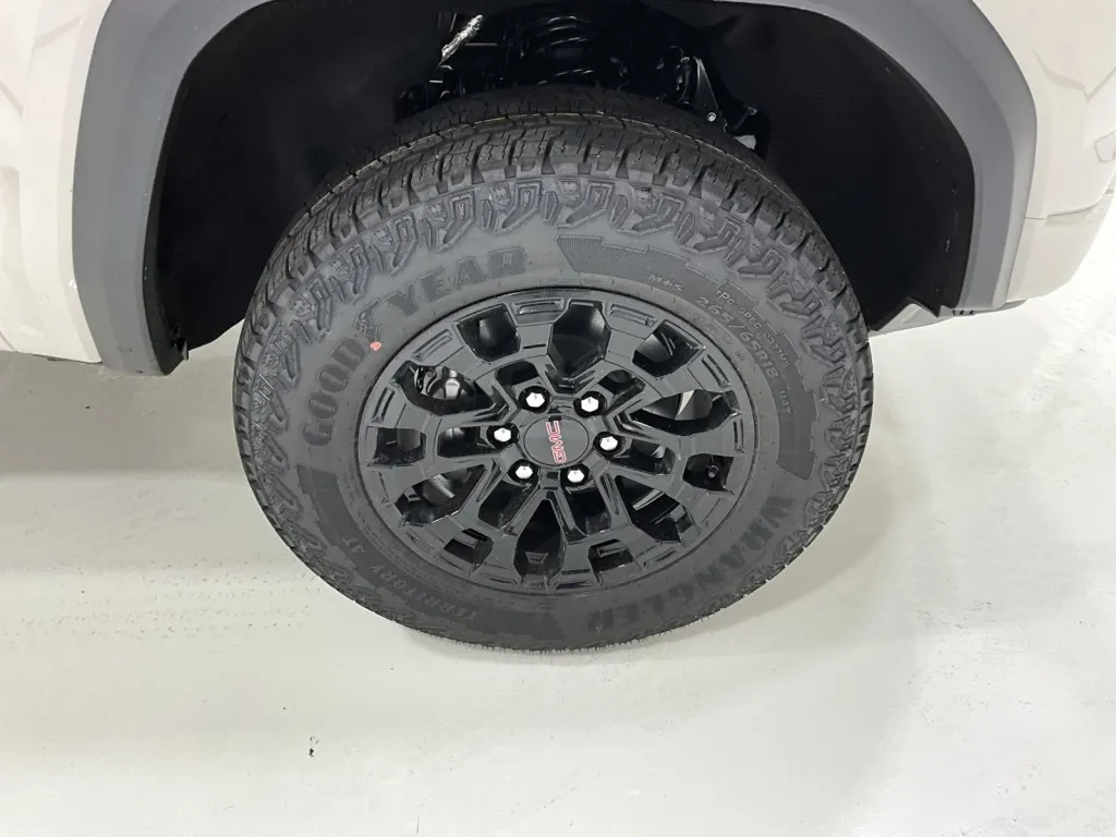 2026 GMC Canyon 2WD Elevation