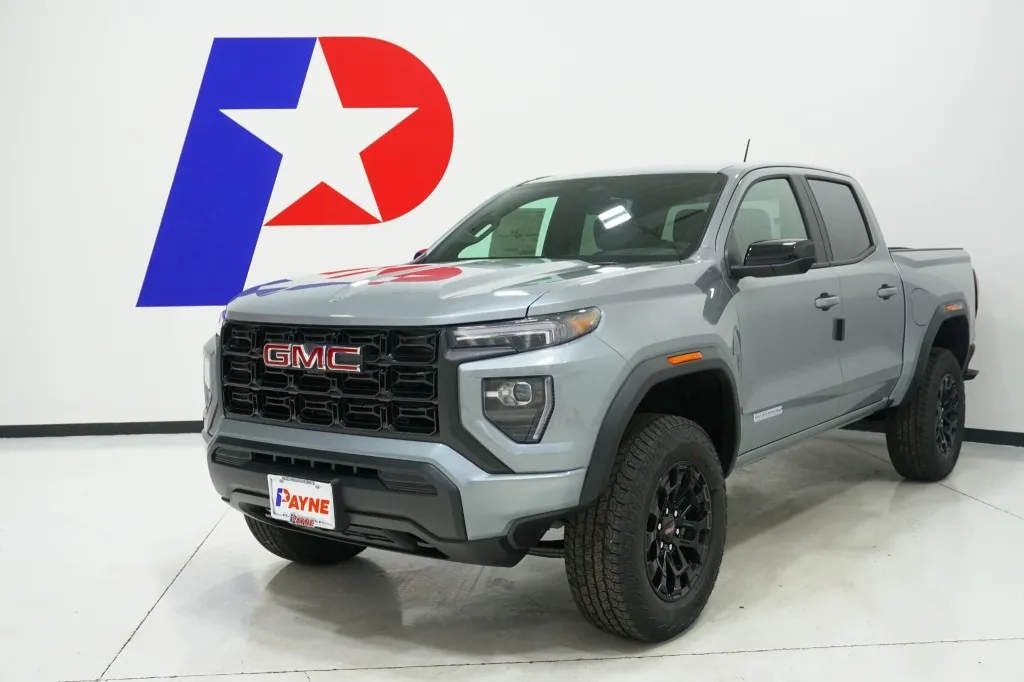 2026 GMC Canyon Elevation's photo