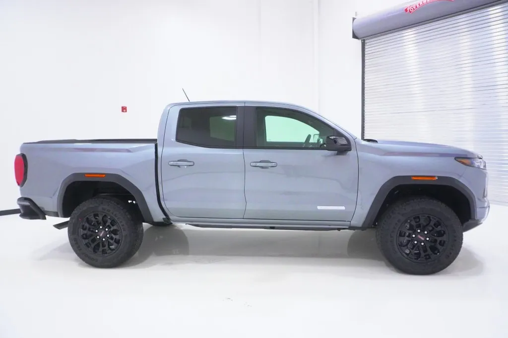 2026 GMC Canyon 2WD Elevation