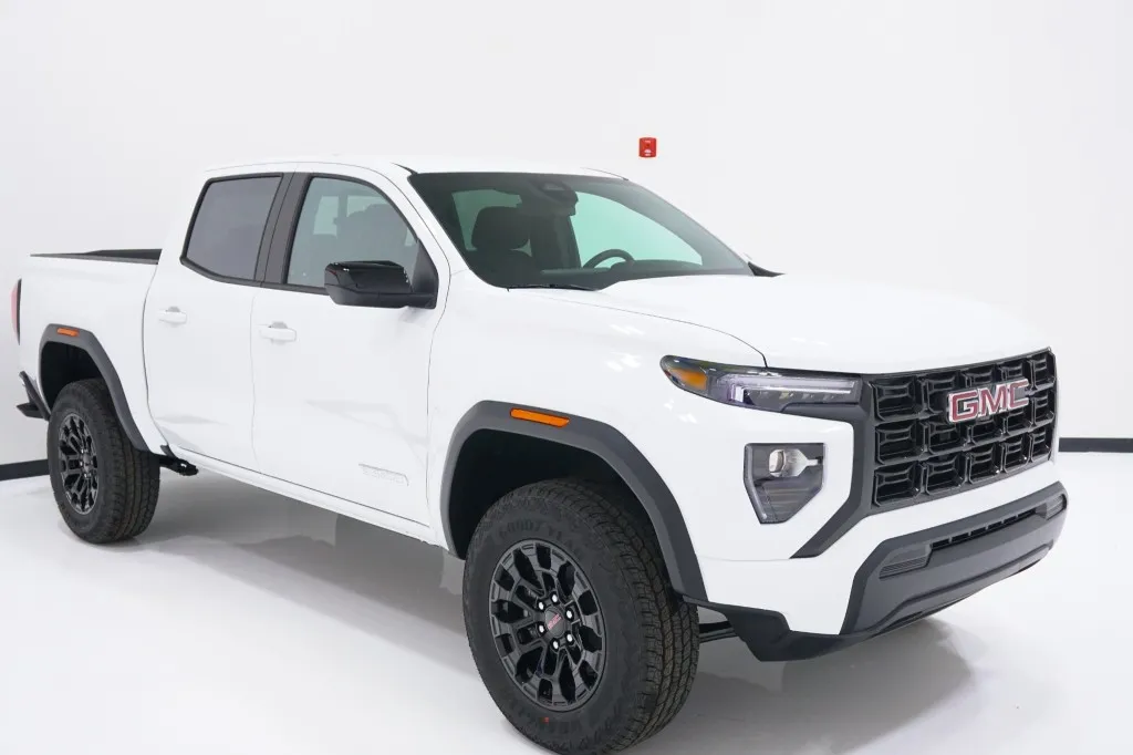 2026 GMC Canyon 2WD Elevation