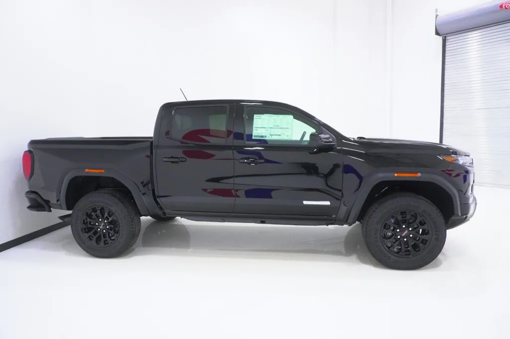 2026 GMC Canyon 2WD Elevation