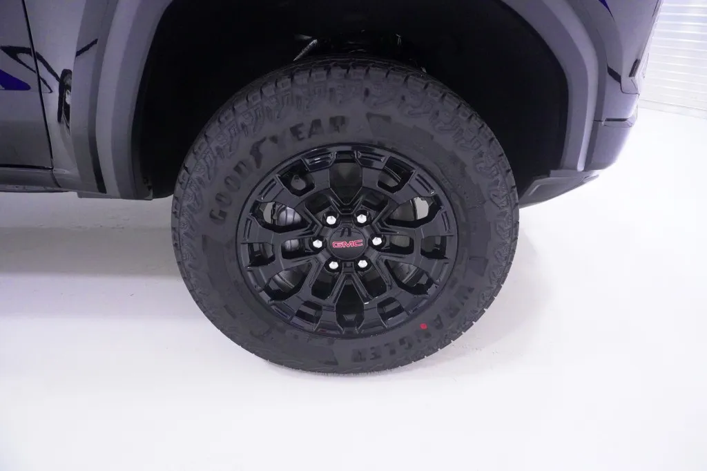 2026 GMC Canyon 2WD Elevation