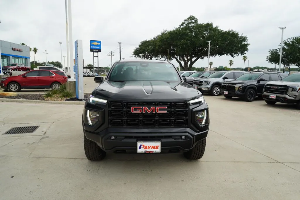 2026 GMC Canyon Elevation