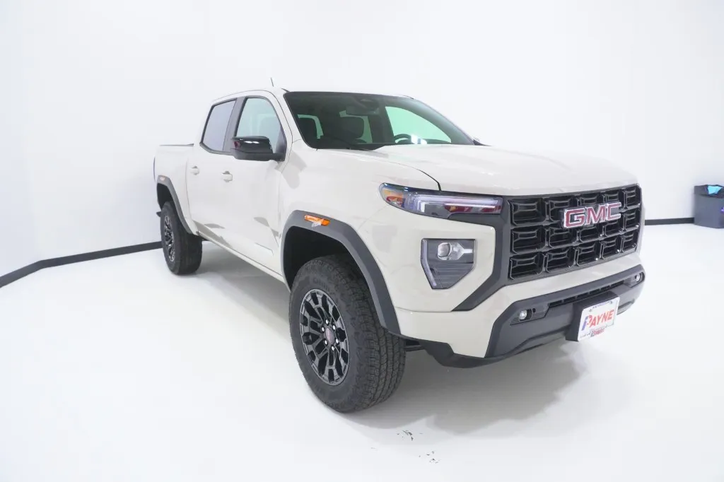 2026 GMC Canyon 2WD Elevation