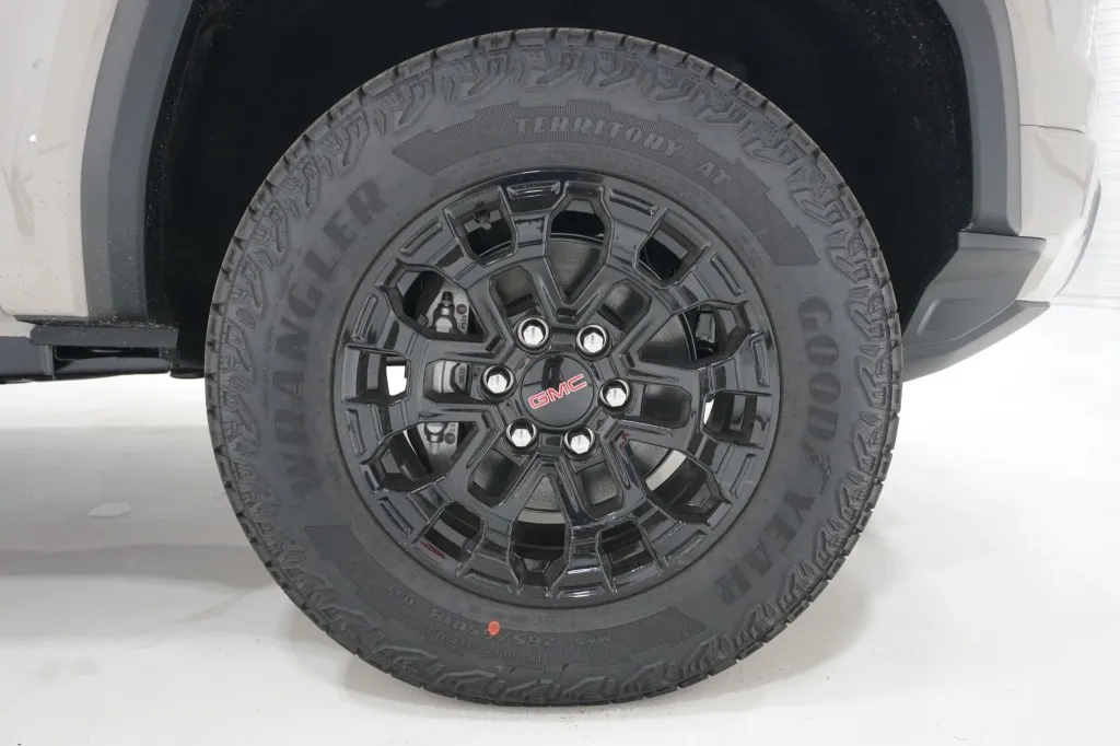 2026 GMC Canyon 2WD Elevation