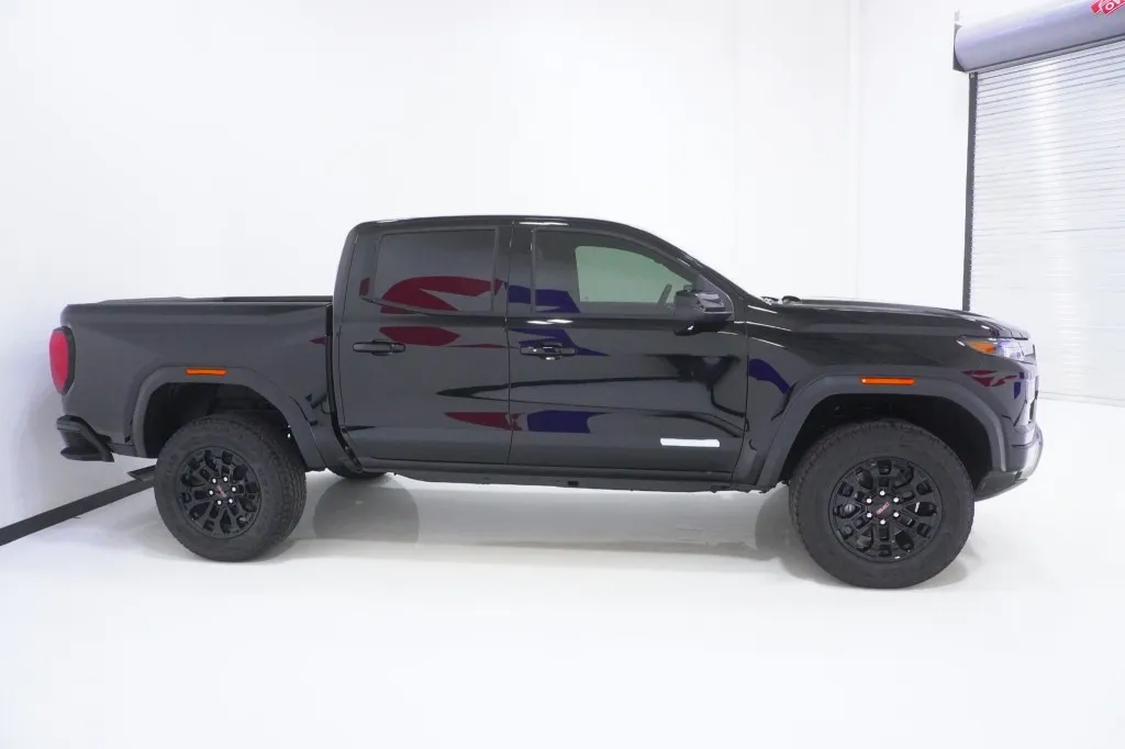 2026 GMC Canyon 2WD Elevation