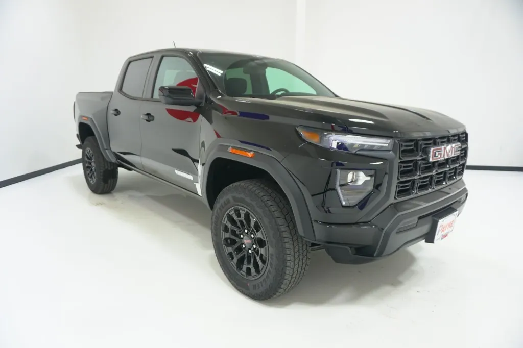 2026 GMC Canyon 2WD Elevation