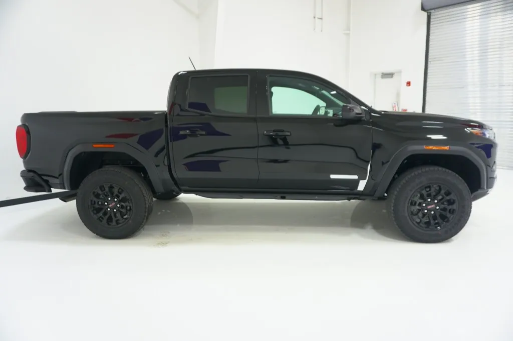 2026 GMC Canyon 2WD Elevation