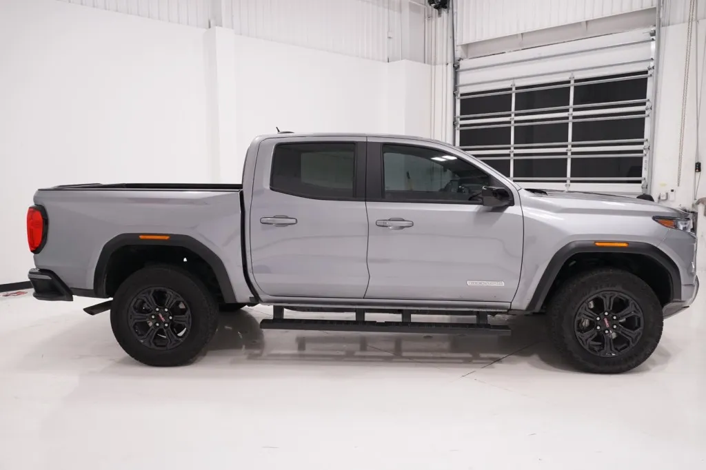 2025 GMC Canyon 2WD Elevation