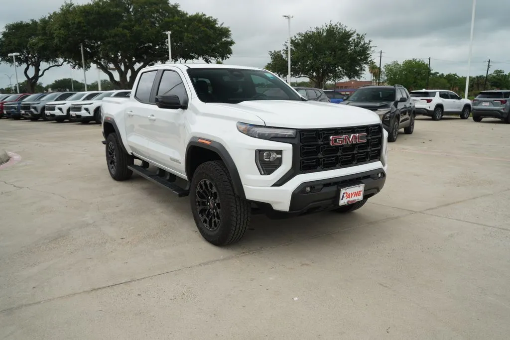 2026 GMC Canyon Elevation
