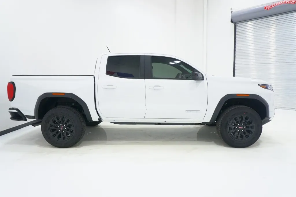 2026 GMC Canyon 2WD Elevation