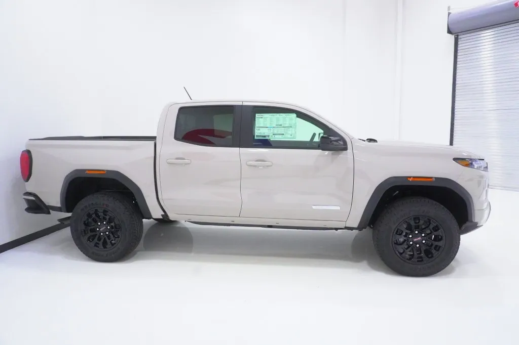 2026 GMC Canyon 2WD Elevation