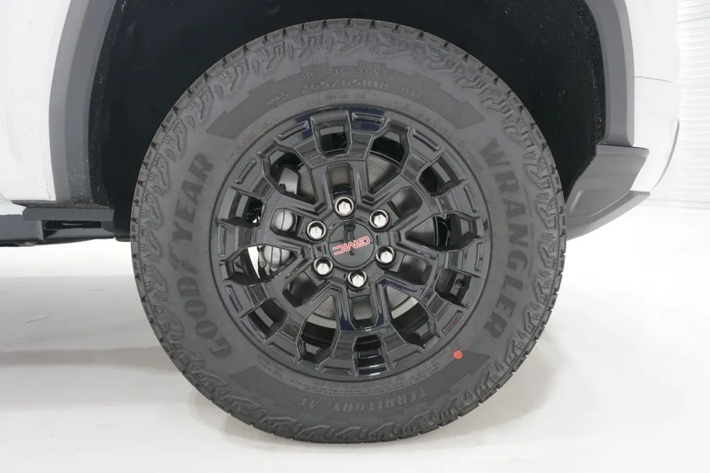 2026 GMC Canyon 2WD Elevation