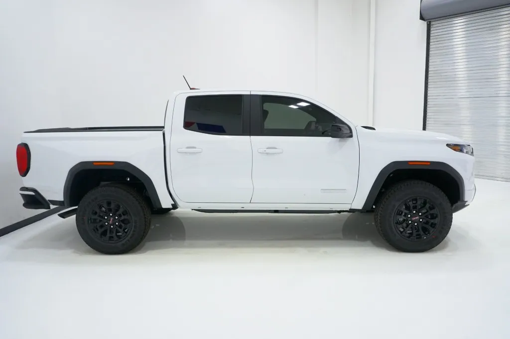 2026 GMC Canyon 2WD Elevation