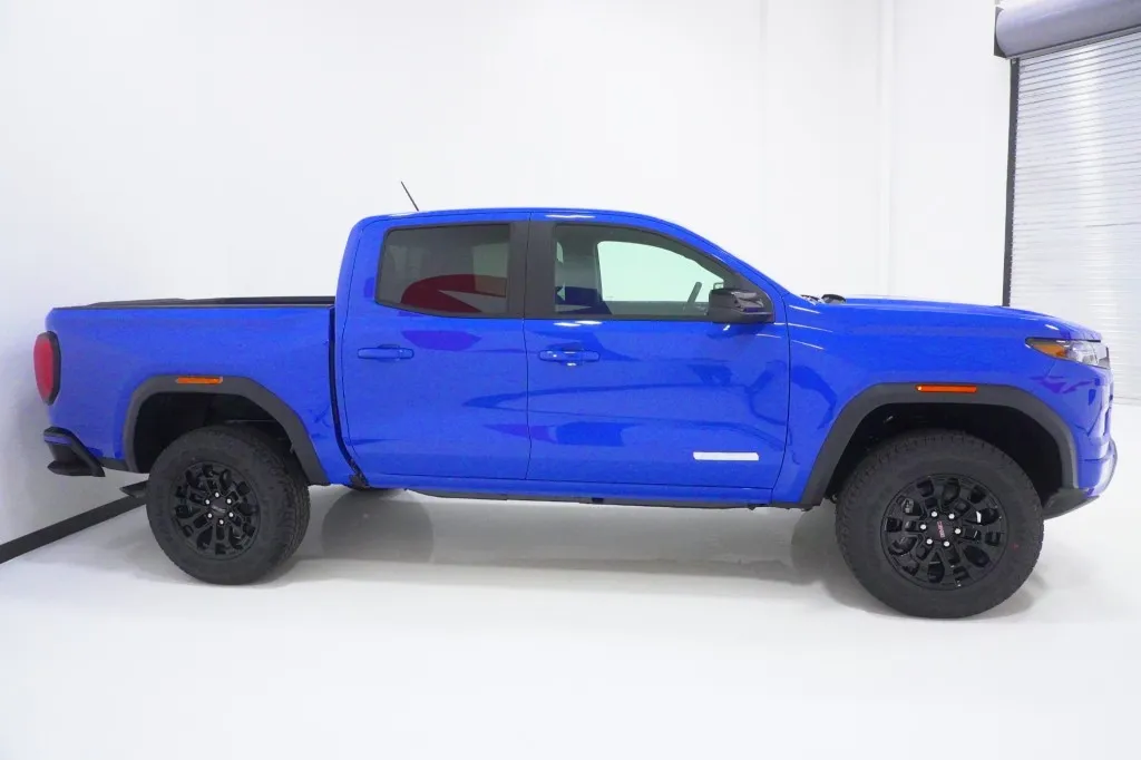 2026 GMC Canyon 2WD Elevation