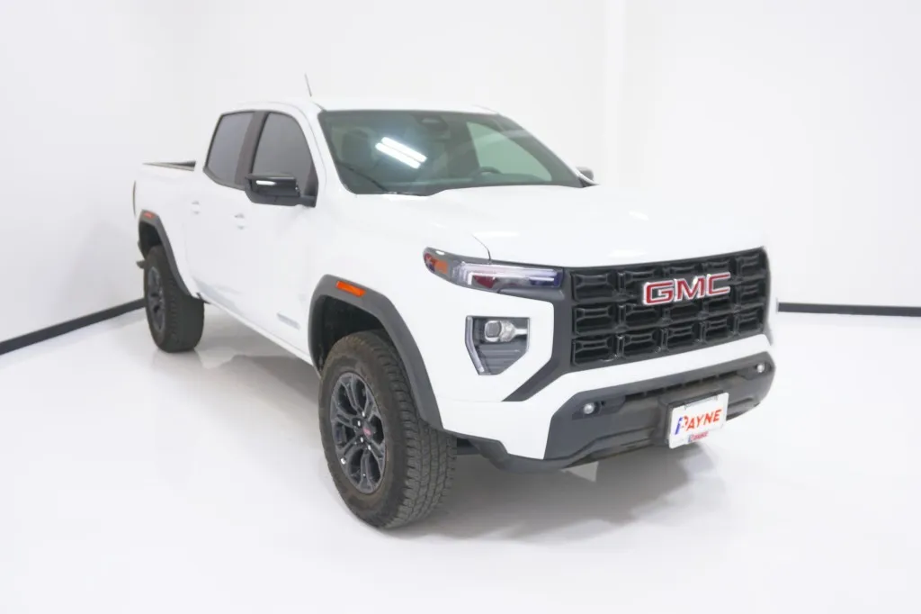 2025 GMC Canyon 2WD Elevation 2025 GMC Canyon 2WD Elevation