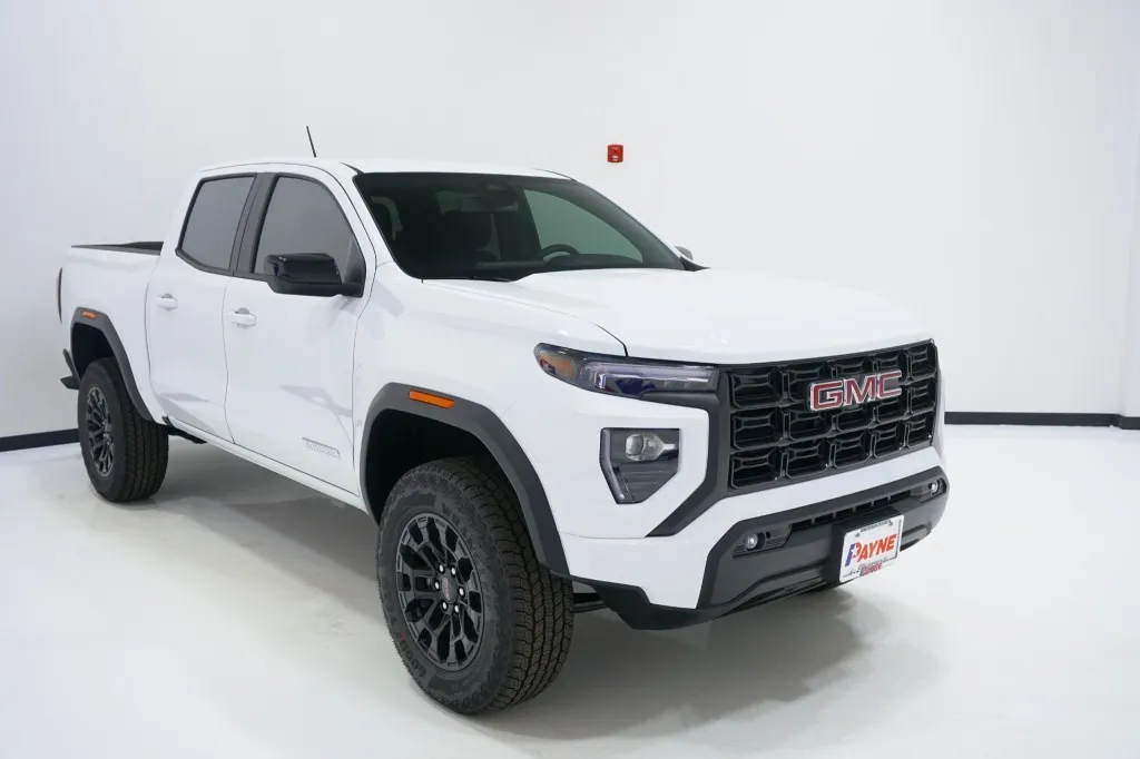 2026 GMC Canyon 2WD Elevation
