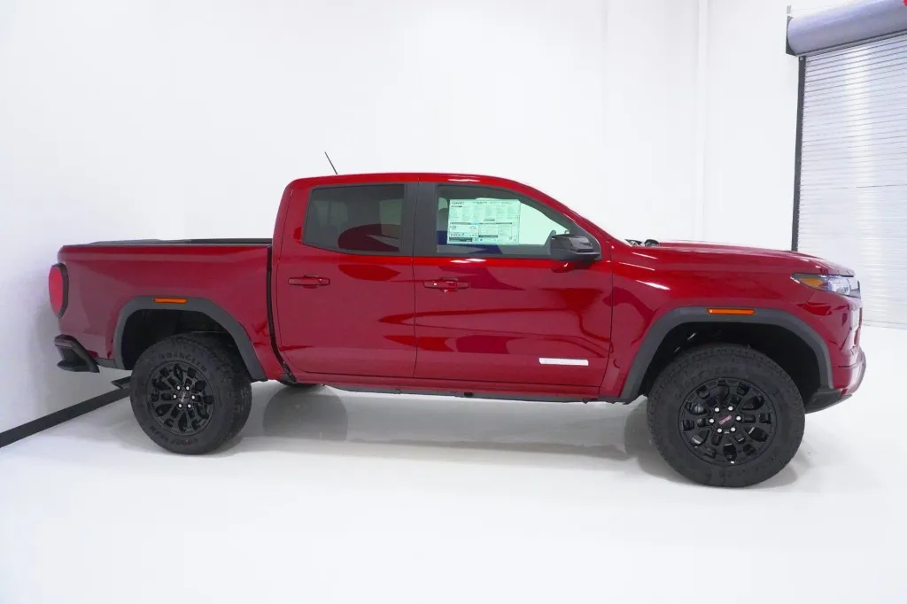 2026 GMC Canyon 2WD Elevation