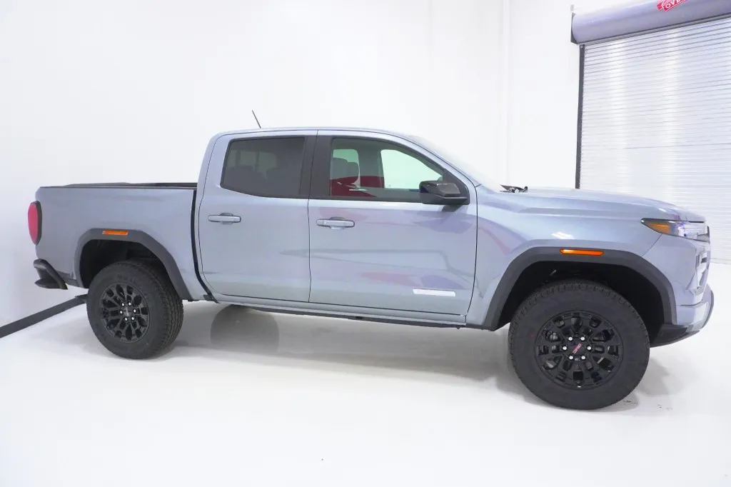 2026 GMC Canyon 2WD Elevation