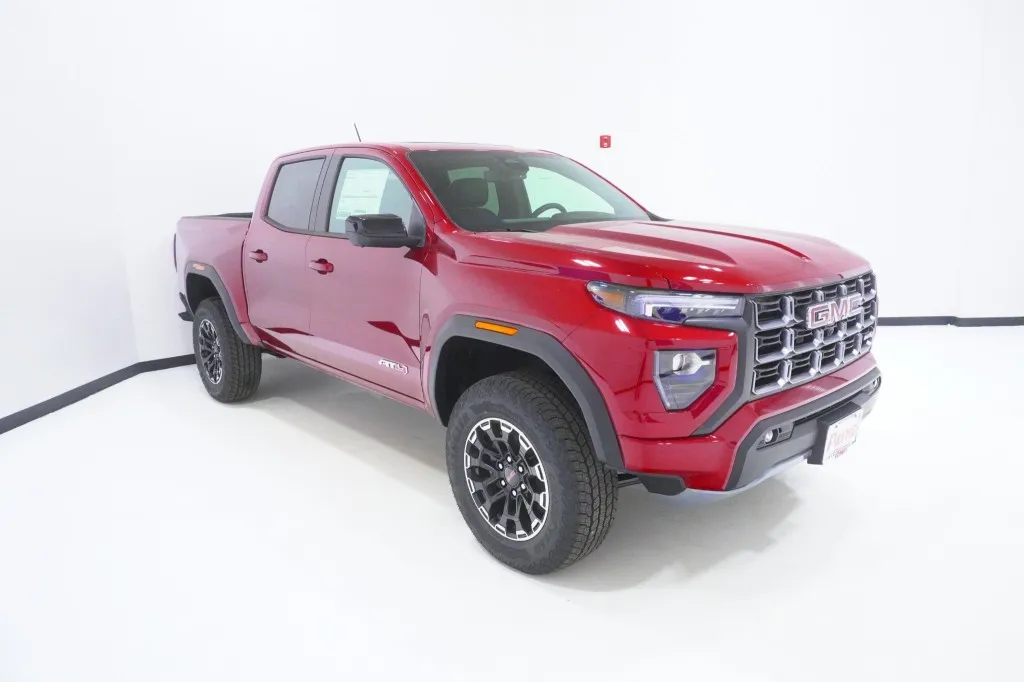 2026 GMC Canyon 4WD AT4