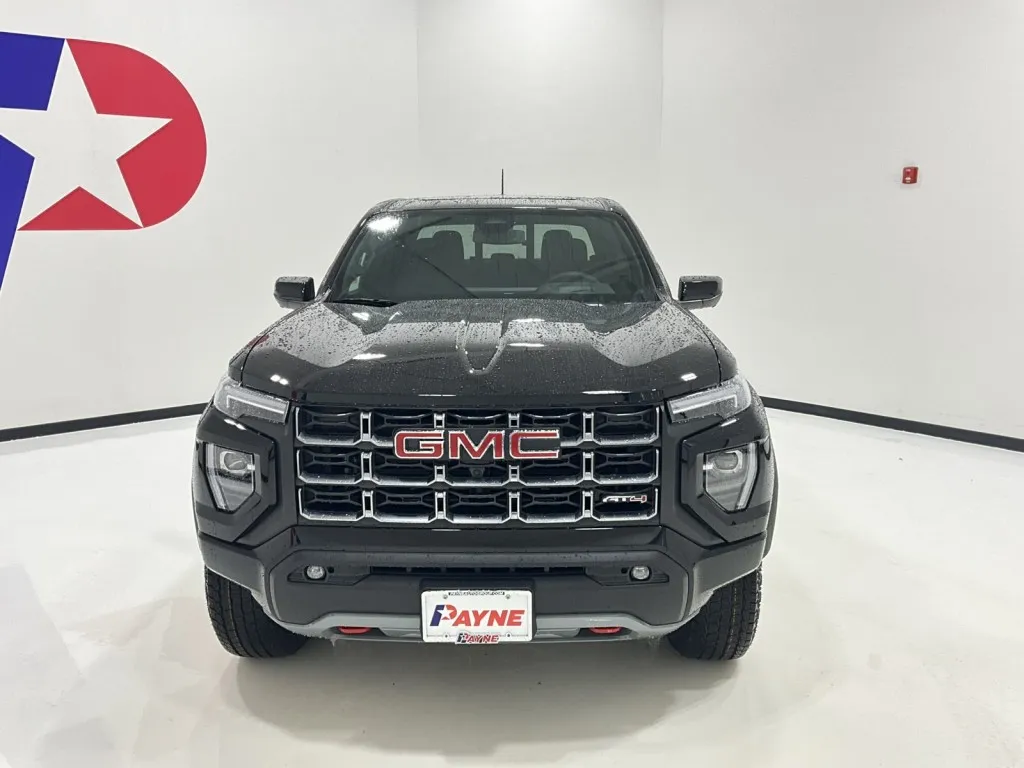 2026 GMC Canyon 4WD AT4