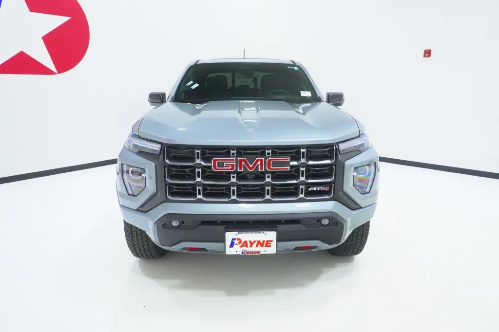 2026 GMC Canyon 4WD AT4
