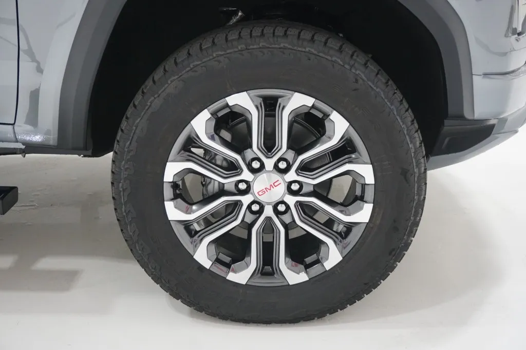 2026 GMC Canyon 4WD Denali