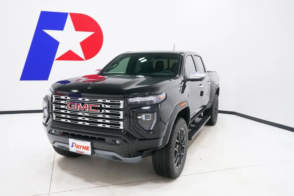2025 GMC Canyon 4WD Denali