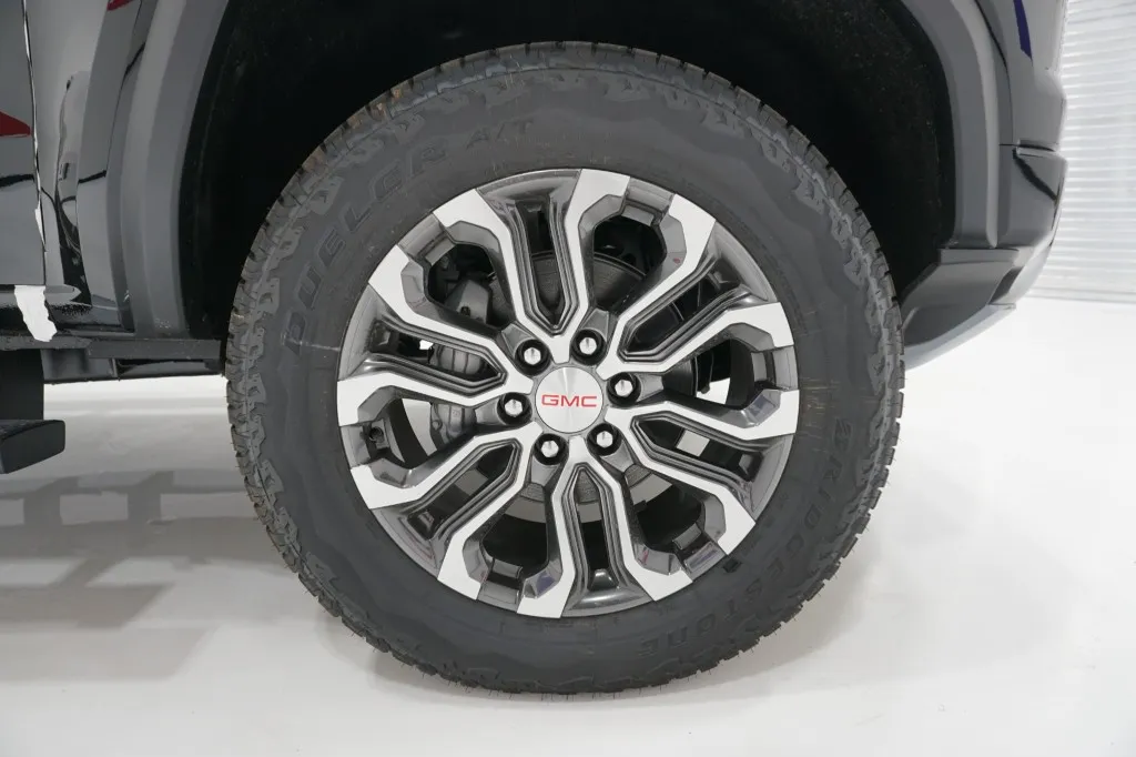 2026 GMC Canyon 4WD Denali