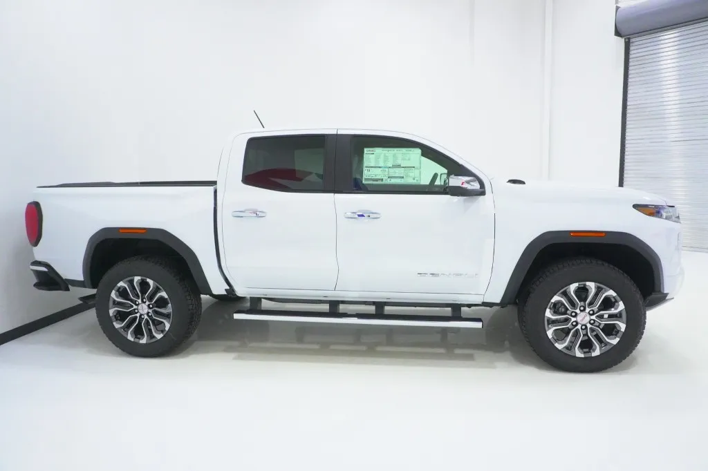 2026 GMC Canyon 4WD Denali