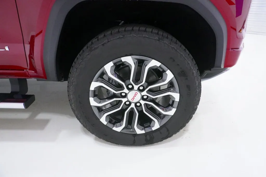 2026 GMC Canyon 4WD Denali