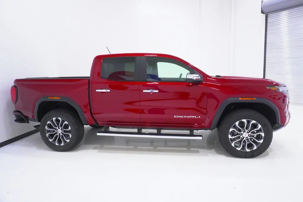 2026 GMC Canyon 4WD Denali