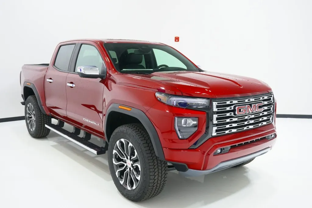 2026 GMC Canyon 4WD Denali