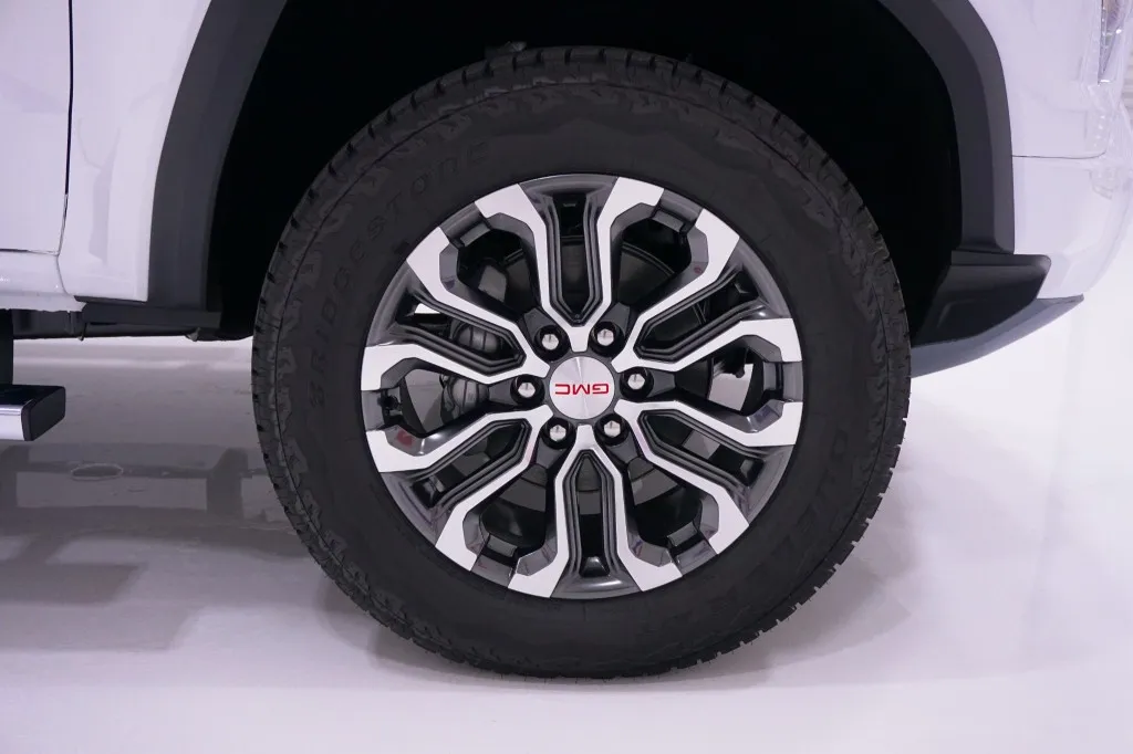 2026 GMC Canyon 4WD Denali