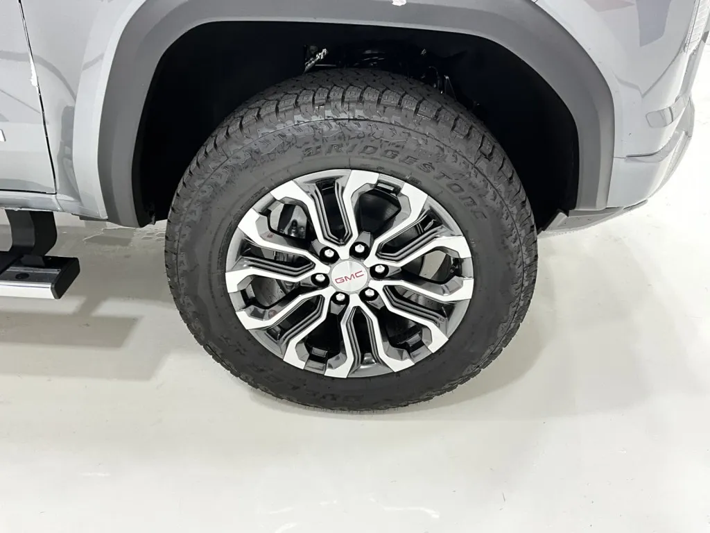 2026 GMC Canyon 4WD Denali