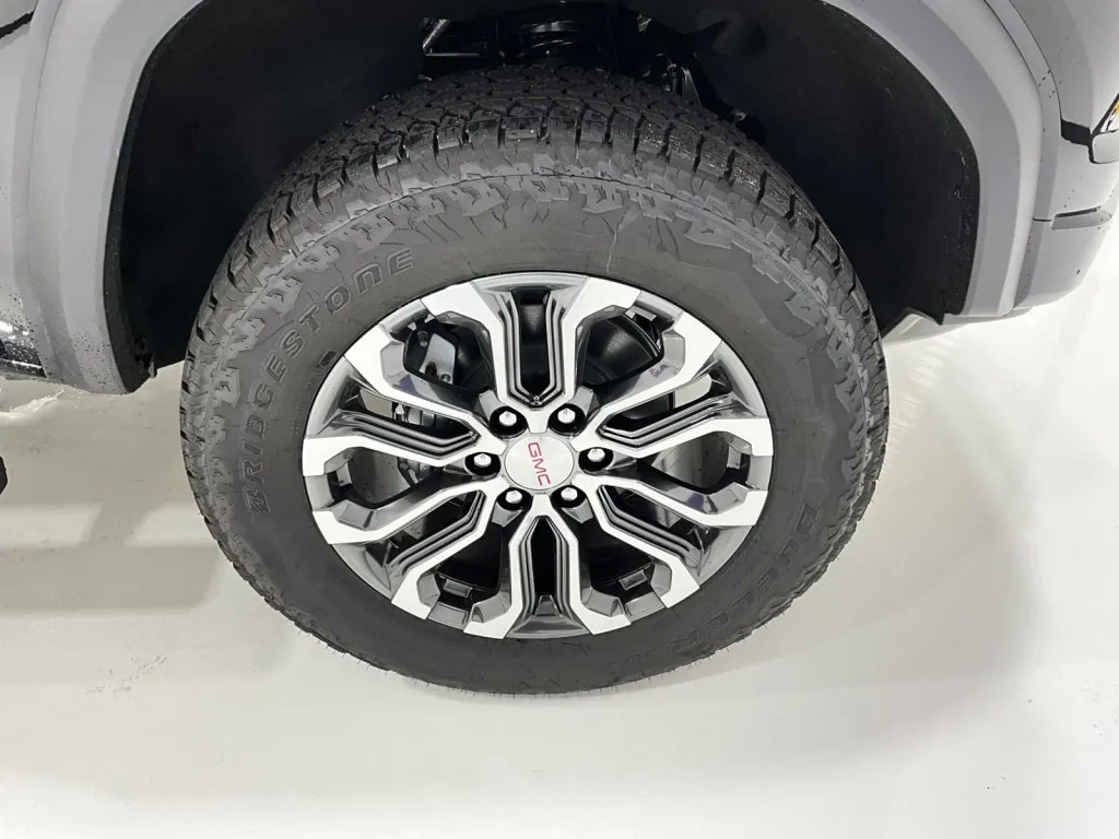 2026 GMC Canyon 4WD Denali