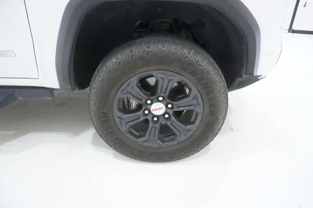 2024 GMC Canyon 2WD Elevation