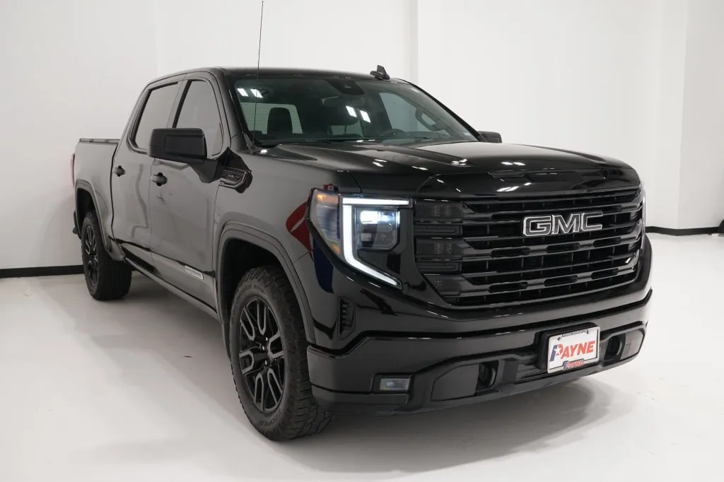 2023 GMC Sierra 1500 Elevation