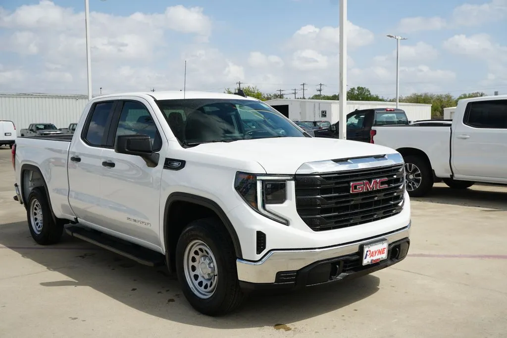 2026 GMC Sierra 1500 Pro