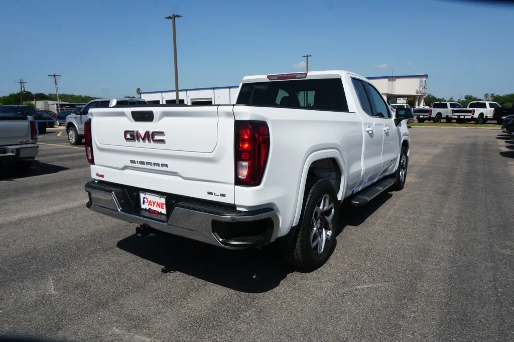 2022 GMC Sierra 1500 SLE