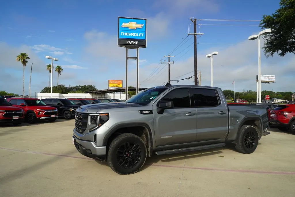 2023 GMC Sierra 1500 Elevation