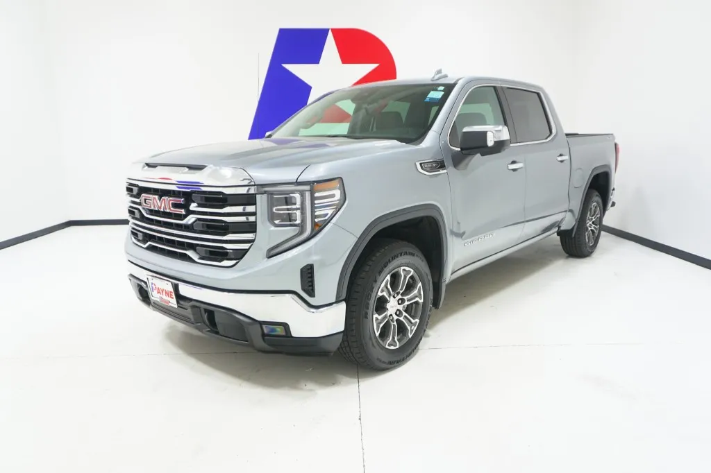 2024 GMC Sierra 1500 SLT