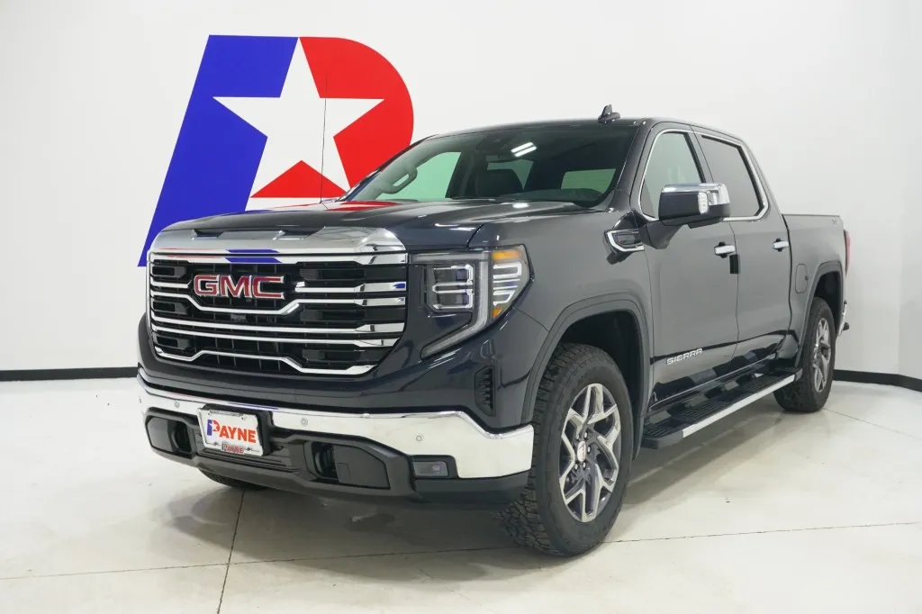 2026 GMC Sierra 1500 SLT's photo
