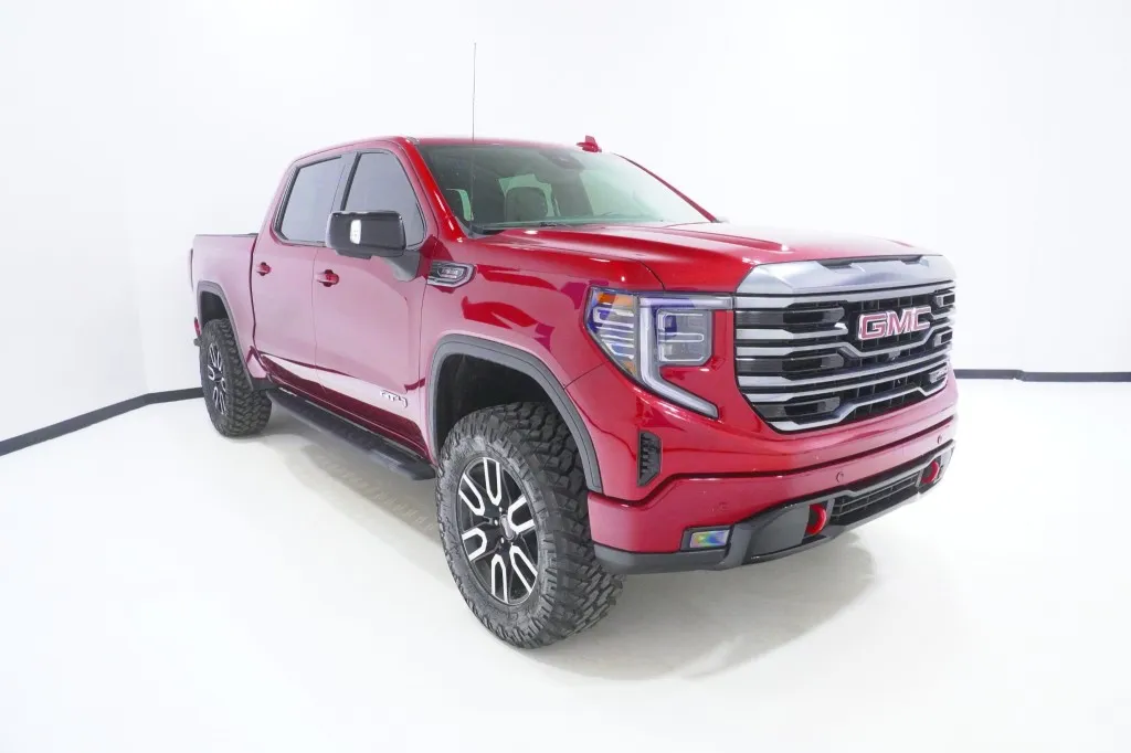 2023 GMC Sierra 1500 AT4