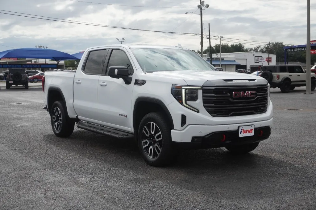 2024 GMC Sierra 1500 AT4 - Photo 3