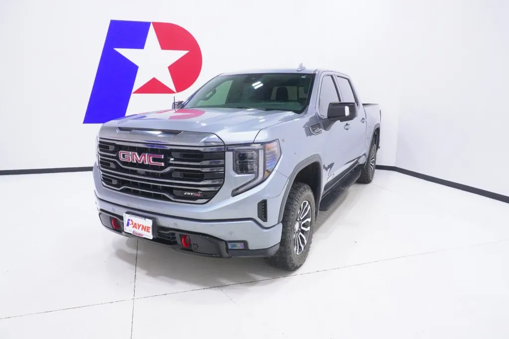 2023 GMC Sierra 1500 AT4