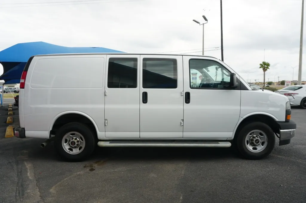 2024 GMC Savana Cargo Van 