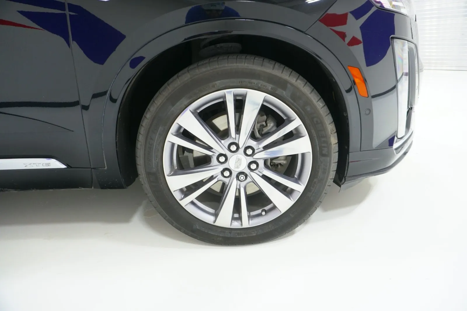 2023 Cadillac XT6 FWD Premium Luxury
