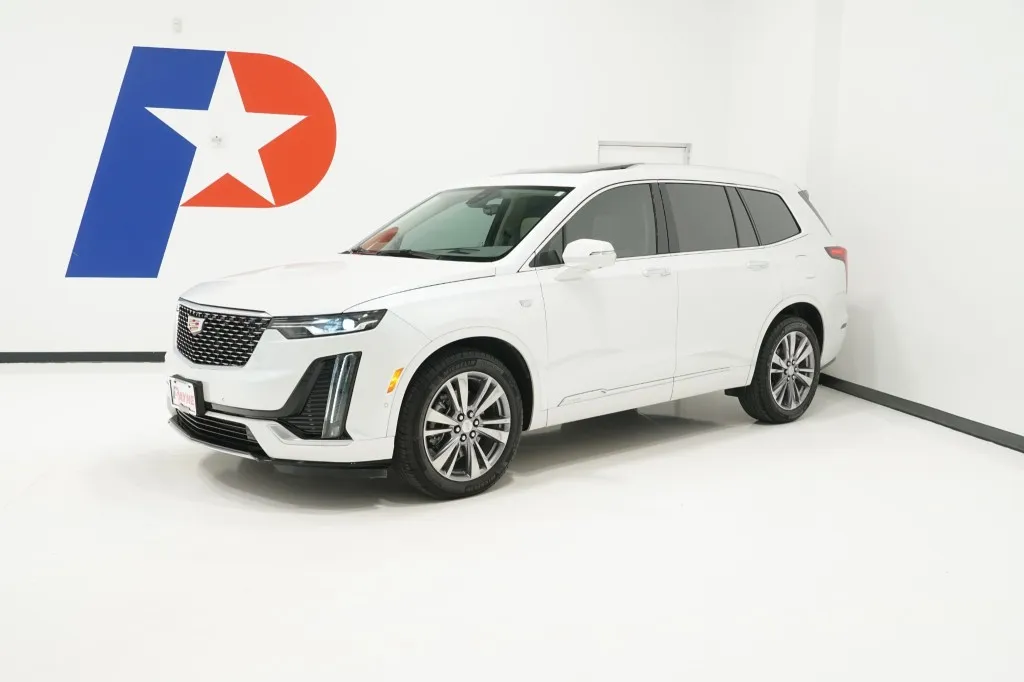 2025 Cadillac XT6 FWD Premium Luxury